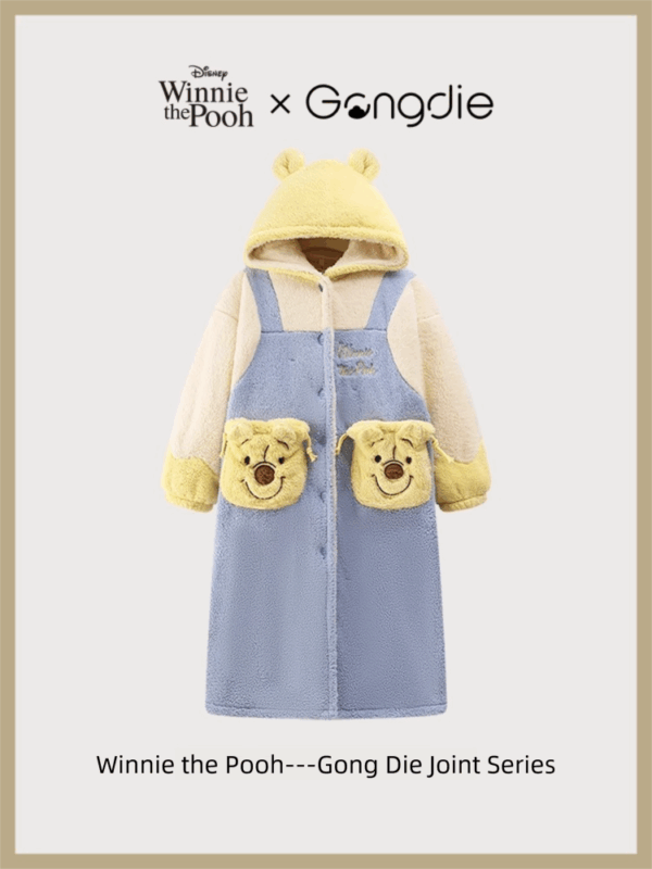 Disney Winnie the Pooh autumn and Winter pajama women's thickened warm coral fleece bathrobe home wear