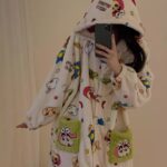 Crayon Shin-chan Coral fleece couple pajamas, women's autumn and winter warm bathrobes, home wear photo review