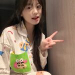 Crayon Shin-chan couple Pajamas for women in spring, autumn and winter long-sleeved sets photo review