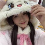 Disney Mary Cat nightgown women autumn and winter coral velvet long cape pajamas home wear photo review