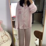 Disney Mary Cat Pajamas for spring and summer, long-sleeved casual ice silk outerwear for home wear photo review